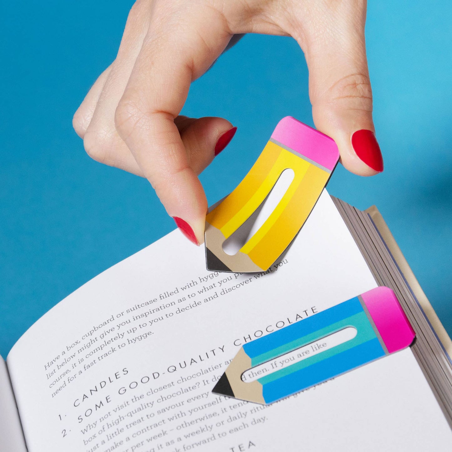 Linemarkers Set of 2 Magnetic Bookmarks/Page Marker -  from The Bookhouse Broughty Ferry- Just £2.99! Shop now