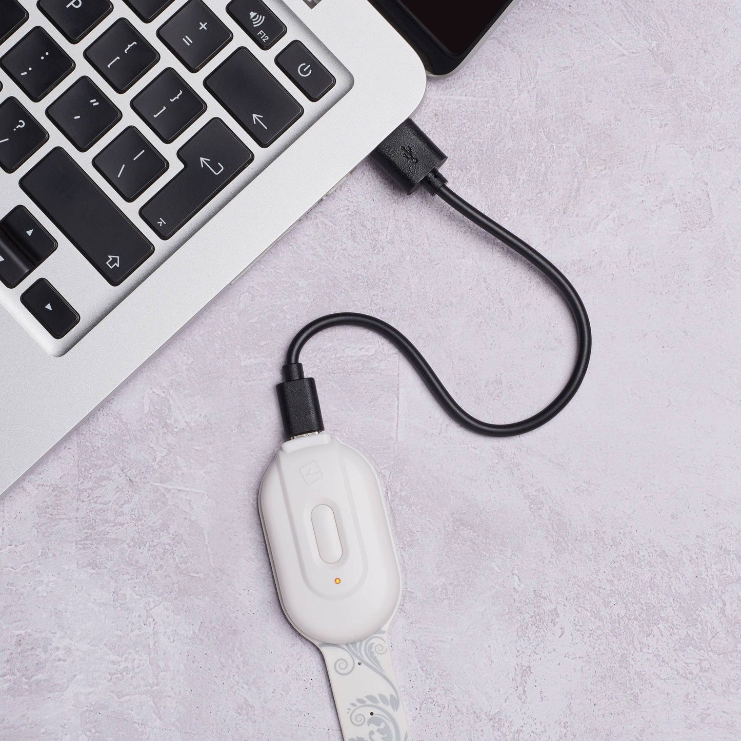 Flexilight Rechargeable Booklight & Bookmark - White Flowers - Book Accessory from The Bookhouse Broughty Ferry- Just £19.99! Shop now